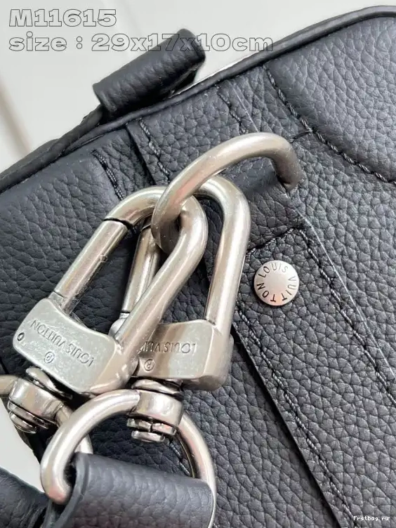 Frstbag ru East West-29*17.5*10CM Soul Trunk LOUIS VUITTON 0505
